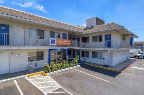 . Motel 6-Jurupa Valley, CA - Riverside West