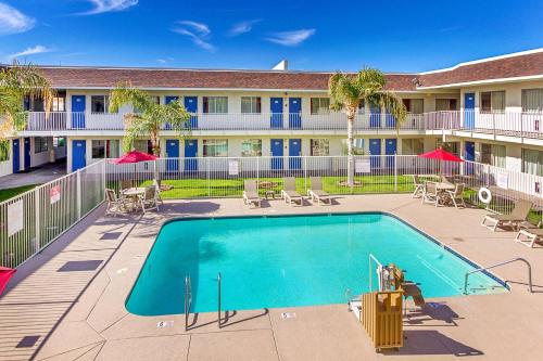 Motel 6 Phoenix North - Bell Road