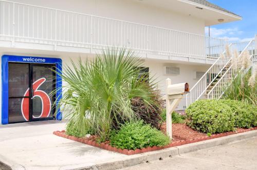 Utvendig, Motel 6 Gulfport, MS – Airport near Gulfport–Biloxi internasjonale lufthavn