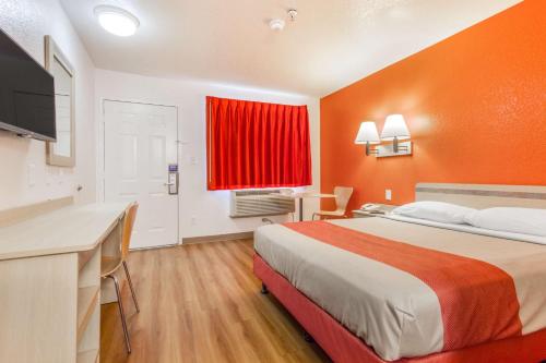 1 double bed