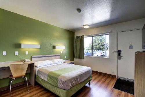 Motel 6-Midvale, UT - Salt Lake City South