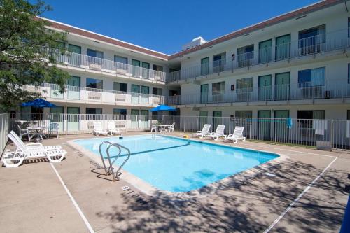 Motel 6 Roseville, Mn - Minneapolis North