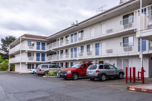 Motel 6-Kirkland, WA - North Kirkland – Kirkland, WA