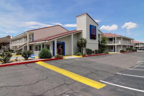 Motel 6-Albuquerque, NM - Coors Road