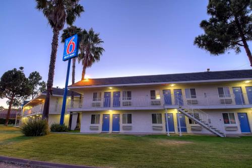 Facilities, Motel 6-San Diego, CA - North in North Clairemont