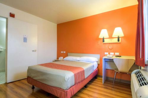 Motel 6-San Dimas, CA - Los Angeles Ideally located in the prime touristic area of San Dimas, Motel 6 Los Angeles - San Dimas promises a relaxing and wonderful visit. The hotel offers a wide range of amenities and perks to ensure you ha