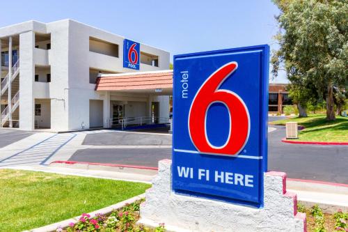 Motel 6-Tempe, AZ - Phoenix - Priest Dr