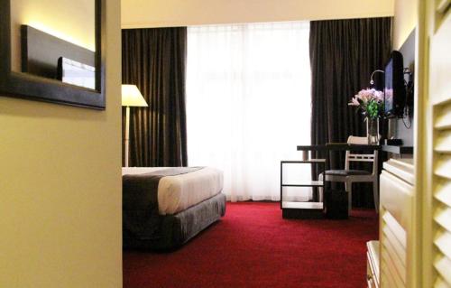 Premier Twin Room