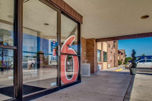 Motel 6-Amherst, NY - Buffalo