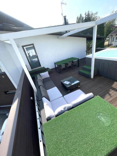 Boho Style Luxury with a private Spa in Toivola
