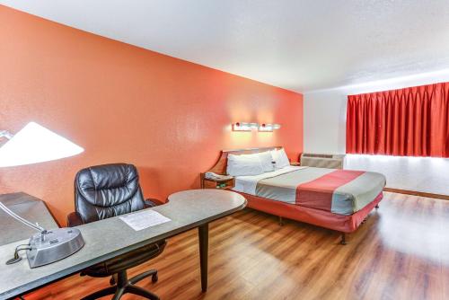 Motel 6-Portland, OR - Tigard West