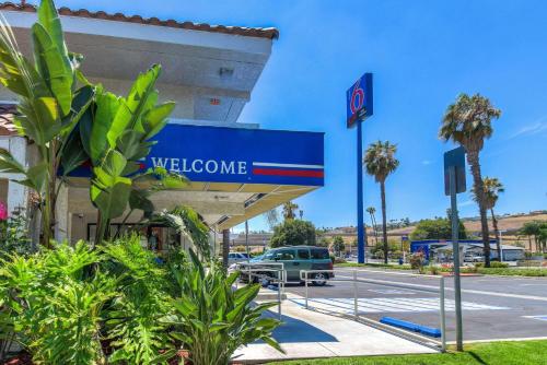 Motel 6-Pomona, CA - Los Angeles