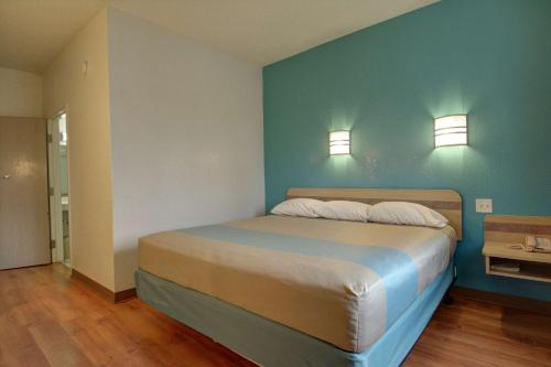1 king bed