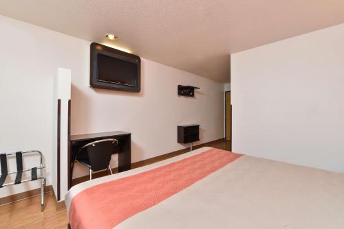 Motel 6-Meridian, ID - Boise W