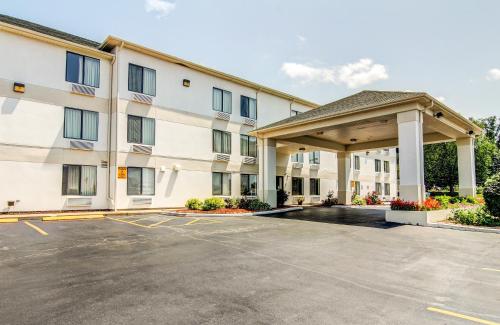 Motel 6 Columbia, MO - East - 숙소 외관