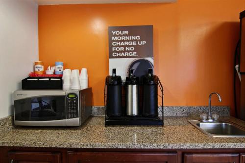 Előcsarnok, Willow Lodge Willoughby Cleveland in Willoughby