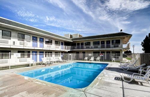 Motel 6 Wells