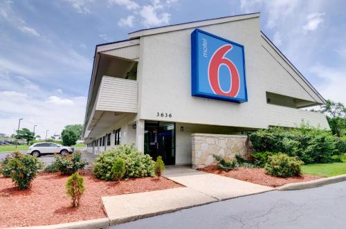 Motel 6-Kansas City, MO