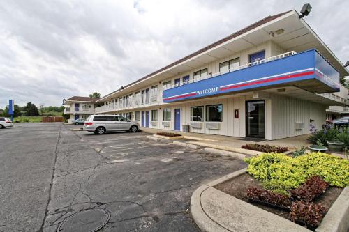 Motel 6-Amherst OH - Cleveland West - Lorain