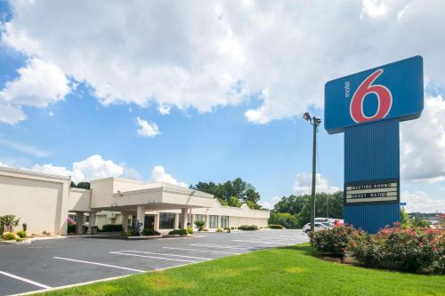 Motel 6-Conyers GA