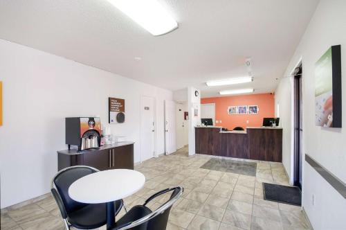 Удобства, Motel 6 Charles Town, WV in Чарльз Таун (Западная Виргиния)