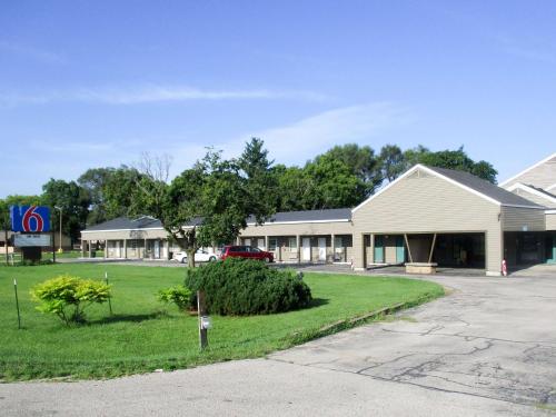 . Motel 6-Prairie Du Chien, WI