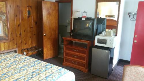 Sun N Snow Hotel in Cadillac, USA