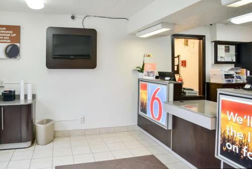 Motel 6-Toledo, OH