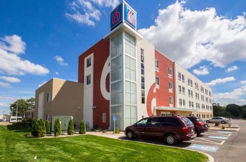 Motel 6-South Bend, IN - Mishawaka