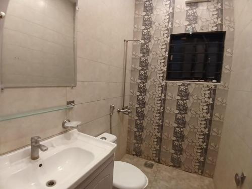 Haven Lodge Rawalpindi by Haven Holiday Homes - 3BR Upper Portion in Bahria - image 2