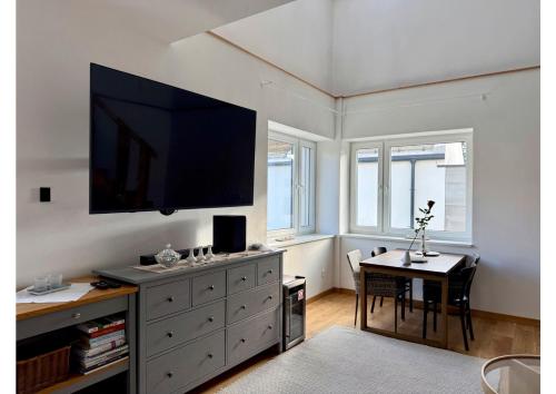 Atelier K7 Apartment – khách sạn tại Bratislavska