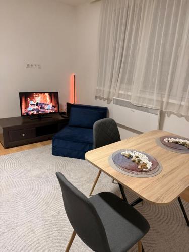 Mea Apartment - image 2