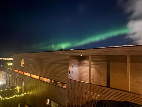 Arctic magic in the heart of Tromsø – khách sạn tại Tromso Suburbs