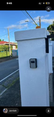 Exterior view, Uptown POS 2 bedroom WiFi, AC, coffee walkable to everything in Woodbrook