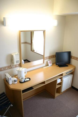 Best Price On Life Inn Katsuta Station West In Hitachinaka - 