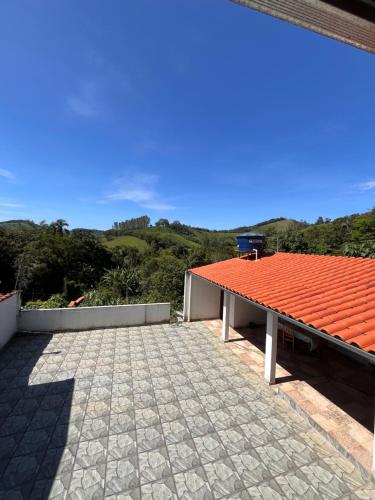 Charmosa casa em Santana dos Montes in Santana dos Montes