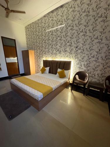 Hotel madhavi palace - Mathura