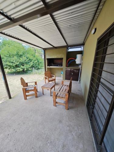 "La Cele" en Potrero de Garay - Barrio a 4 cuadras de Ruta y 2 del Rio San Pedro Casa completa en barrio Villa Ciudad América Potrero de garay, preparada para 7 personas, dos familias pueden ser menos personas