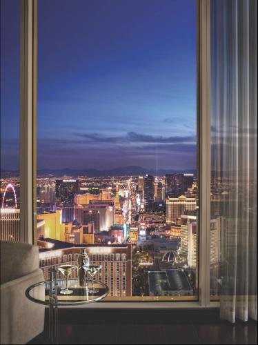 전망, 트럼프 인터내셔널 호텔 라스베이거스 (Trump International Hotel Las Vegas) in 라스베이거스 / 라스베가스 (NV)