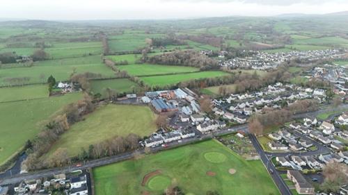 Фасада на хотела, Mill Cottage Raceview in Broughshane