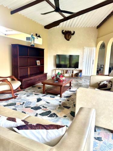 Finca Hotel Buenos Aires in Guamaral