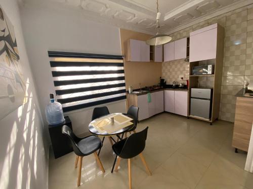 Flamingo 1 spacious solar powered 2 bedroom home with a stocked ready kitchen in ยอส