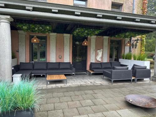 設施, Luxury Estate with Pool  Spa in 希尼