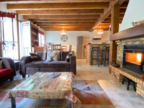 Maison de ville 9P - 4 chambres - Balcon et parking
