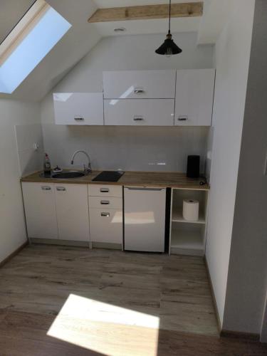 Apartamenty - Stara Stajnia - Na krańcu Świata (Apartamenty - Stara Stajnia - Na krancu Swiata) in Milkow