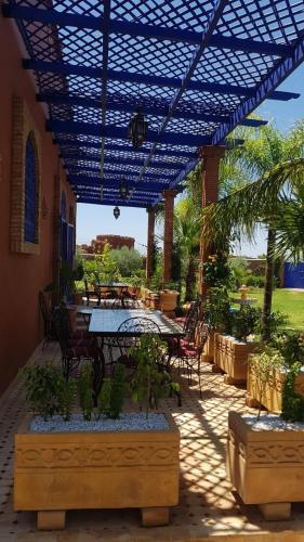 Garden, Authentic Riad with swimming pool and private garden in Ait Ourir