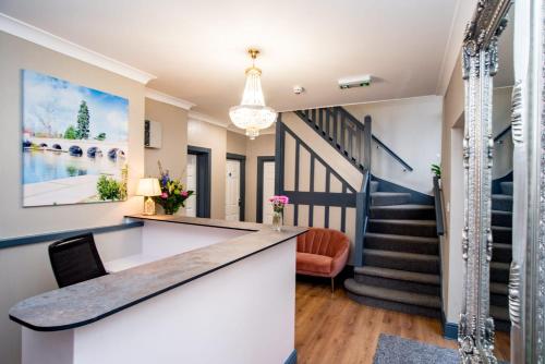 OYO Wilson Lodge in Maidenhead