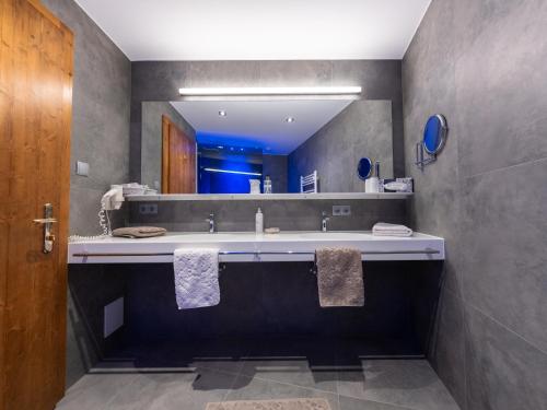 Hotel Garni Castel B&B – Ischgl, MO