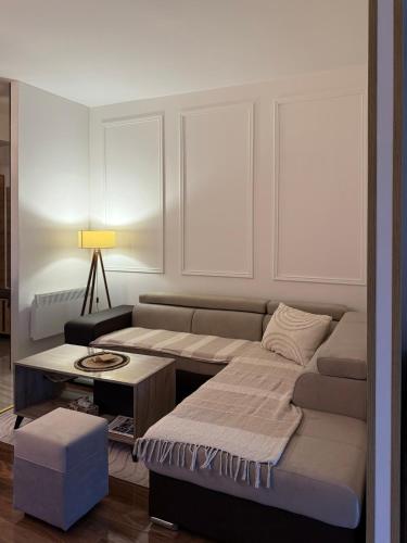 . Nirvana Lux Apartman Zlatar