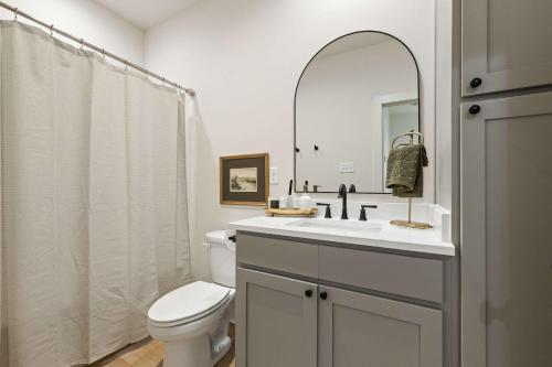 NEW Steiner House River Ranch King Office Frame TV - image 12